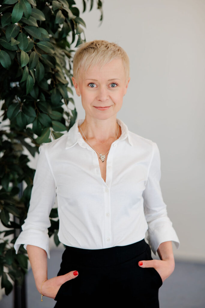Viestintä- ja vastuullisuusjohtaja Heli Nikula